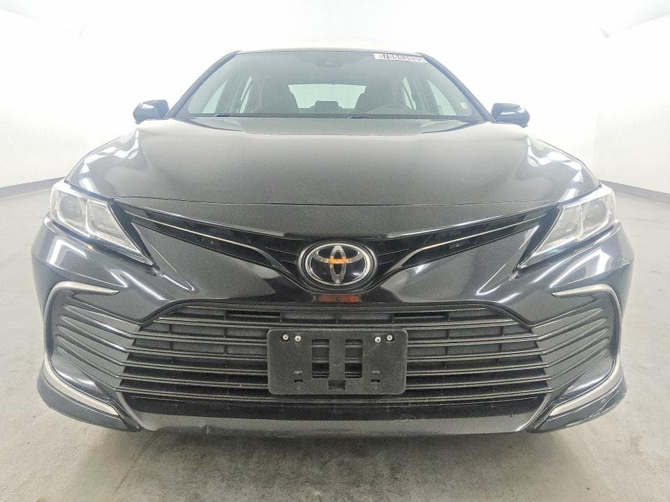2021 TOYOTA CAMRY LE 5