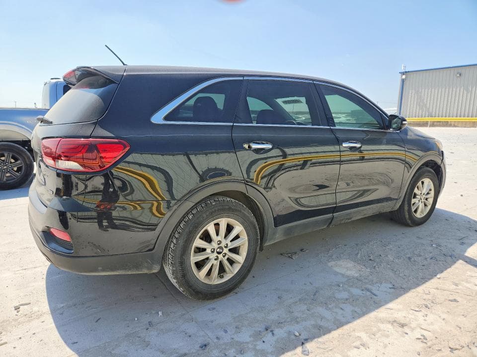 2019 KIA SORENTO 3