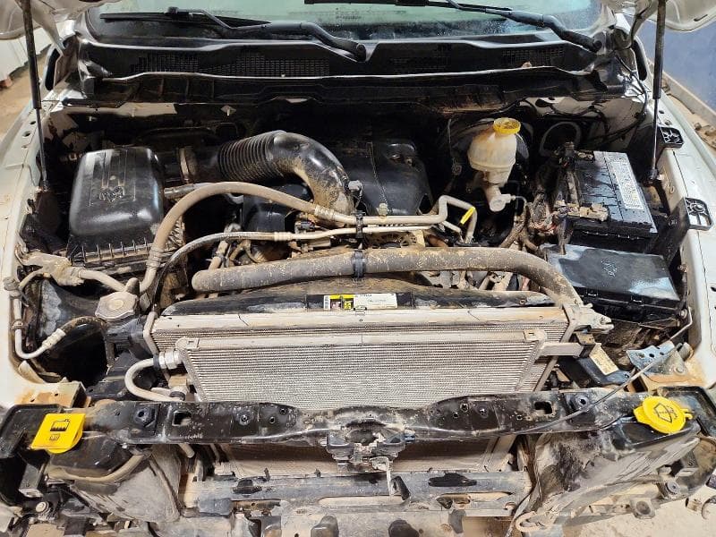 2019 RAM 1500 CLASSIC SLT 11