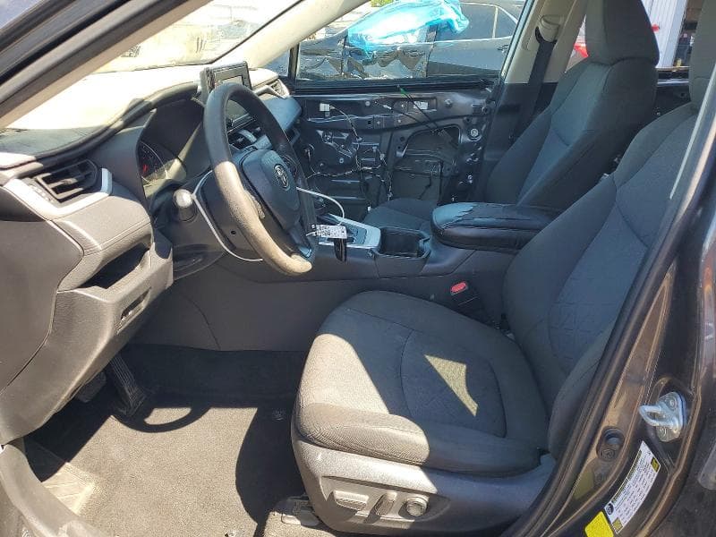 2022 TOYOTA RAV4 XLE 7
