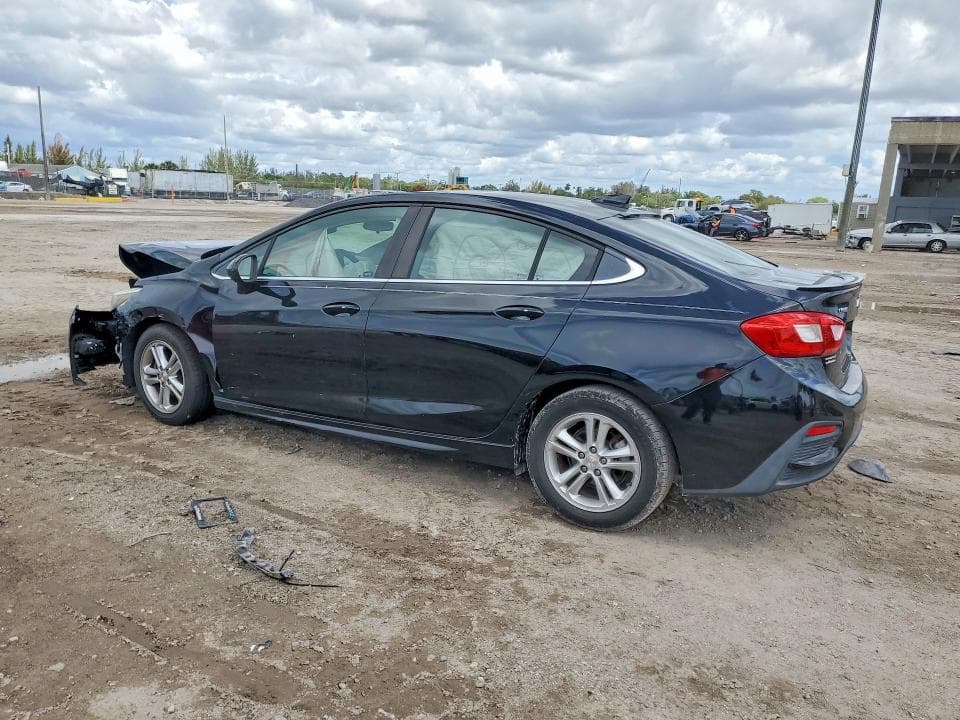 2017 CHEVROLET CRUZE LT 2