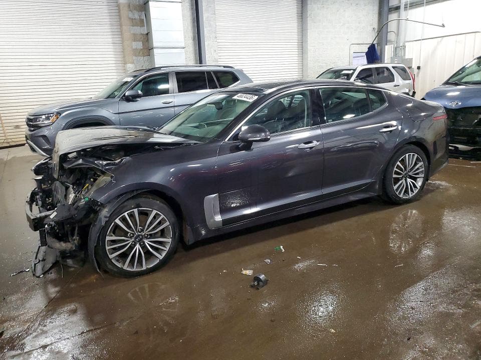 2019 KIA STINGER BASE - 1