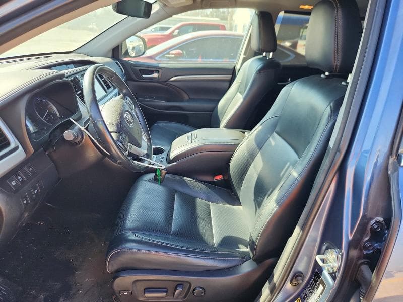 2018 TOYOTA HIGHLANDER LIMITED 7