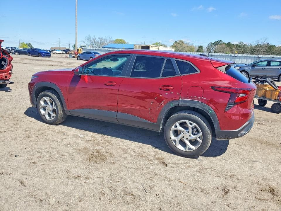 2025 CHEVROLET TRAX LS 2