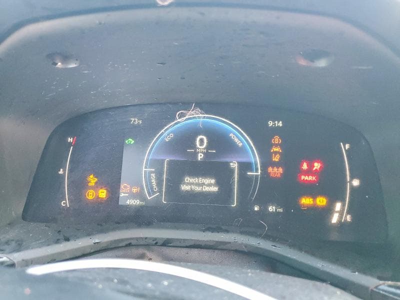 2025 TOYOTA CAMRY SE 9