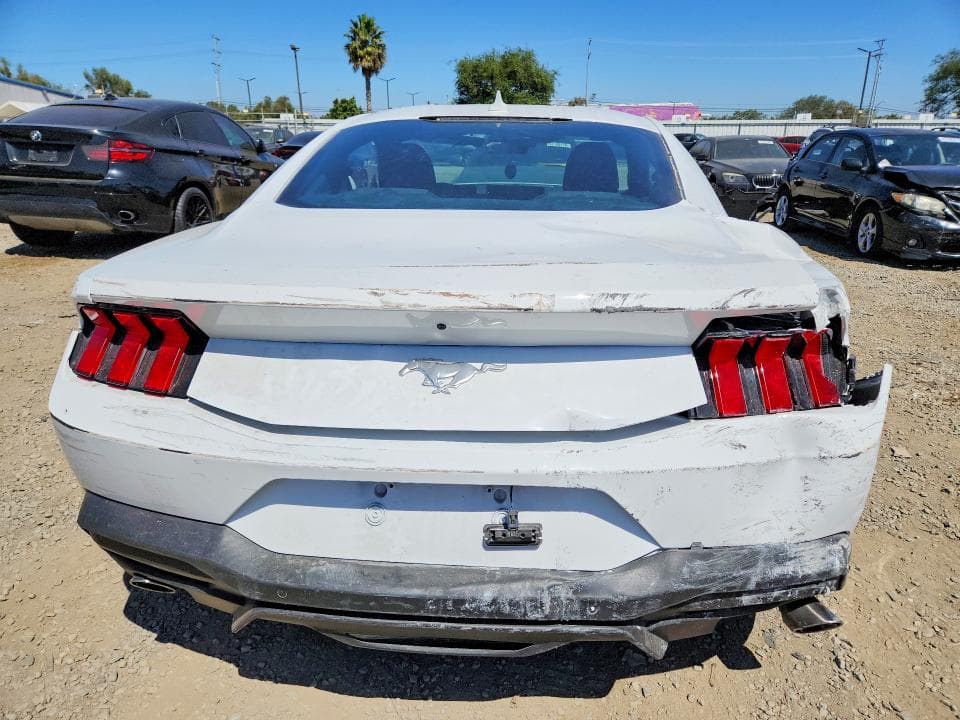 2025 FORD MUSTANG 6