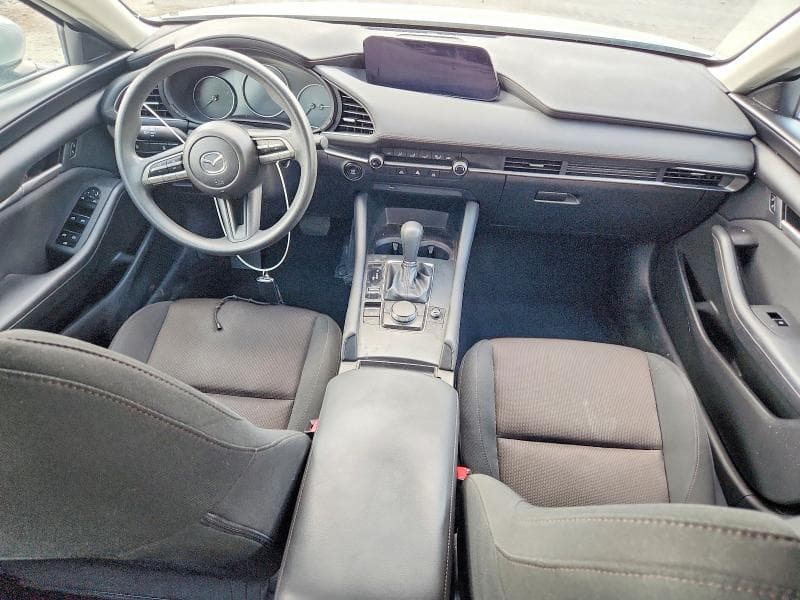 2021 MAZDA 3 8