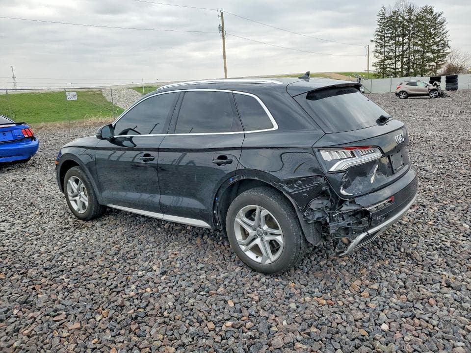 2019 AUDI Q5 PREMIUM 2