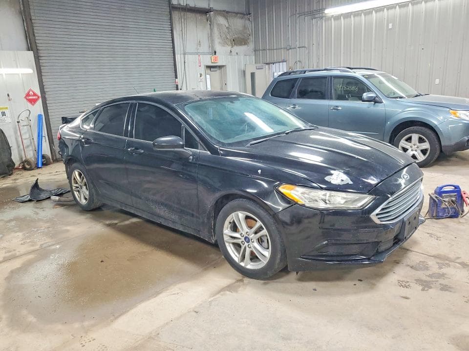 2018 FORD FUSION SE 4