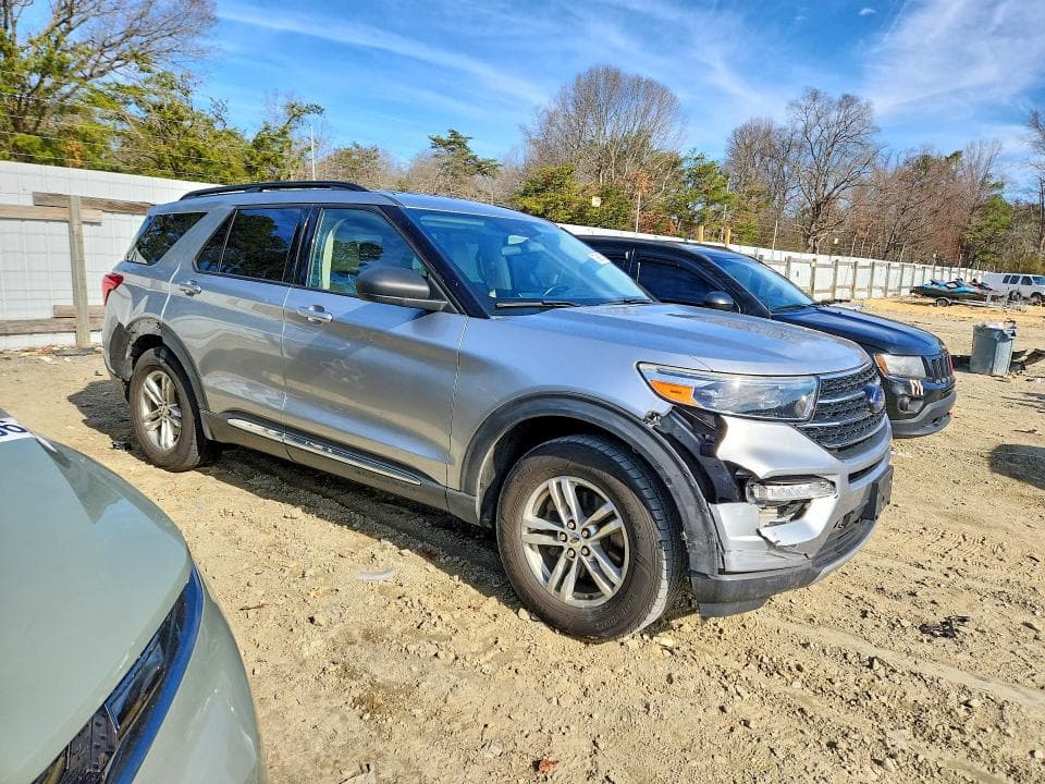 2020 FORD EXPLORER XLT 4