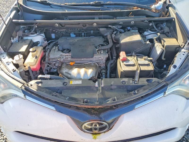 2017 TOYOTA RAV4 XLE 12