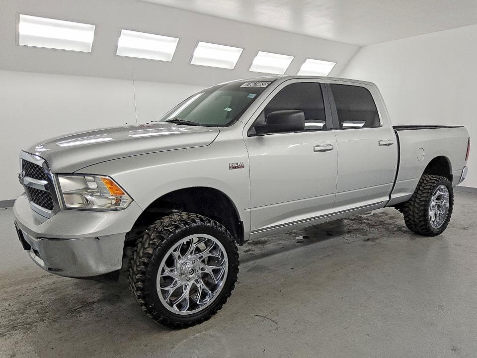 2019 RAM 1500 CLASSIC SLT - 1