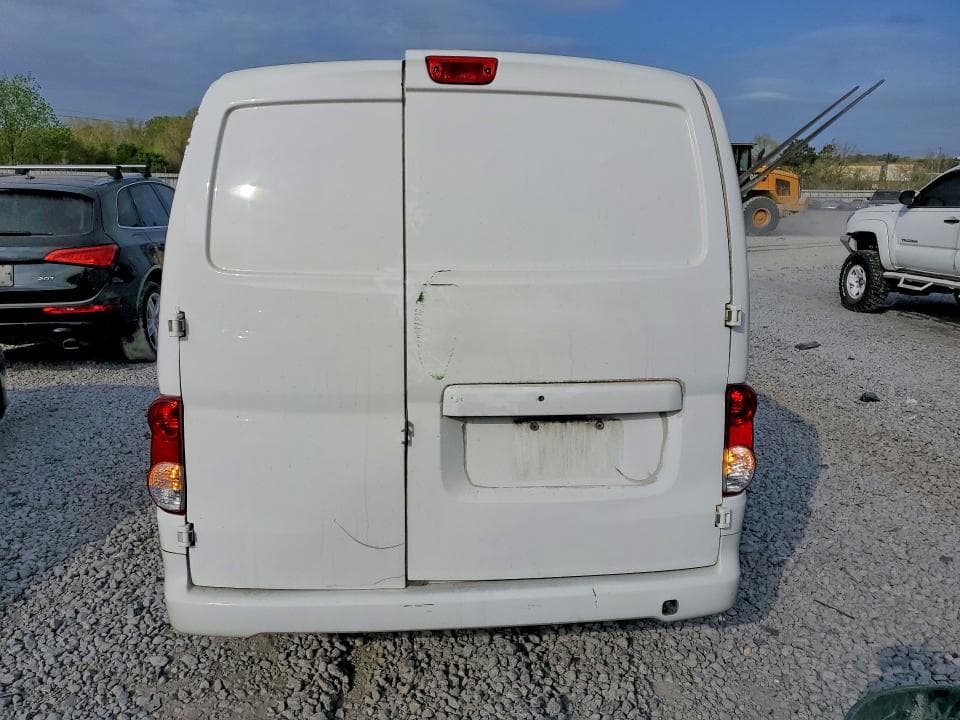 2020 NISSAN NV2000 6