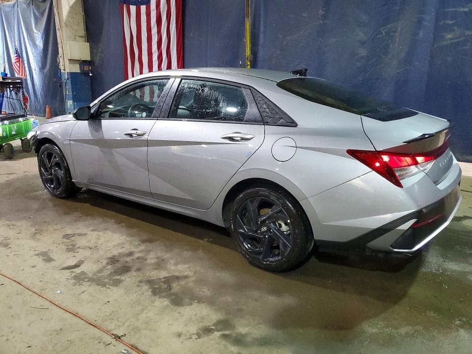 2026 HYUNDAI ELANTRA SEL SPORT 2