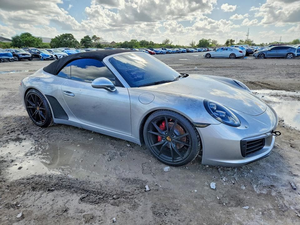 2017 PORSCHE 911 CARRERA 4