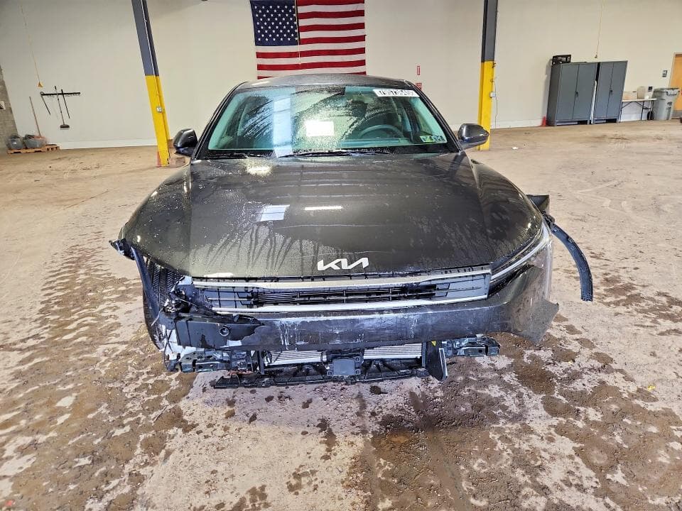 2025 KIA K4 LXS 5
