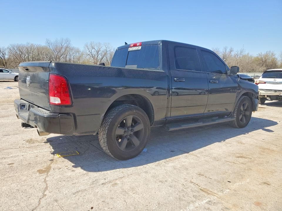 2018 RAM 1500 SLT 3