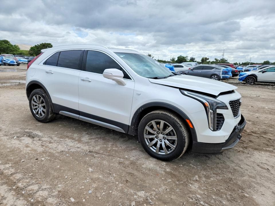 2022 CADILLAC XT4 PREMIUM LUXURY 4