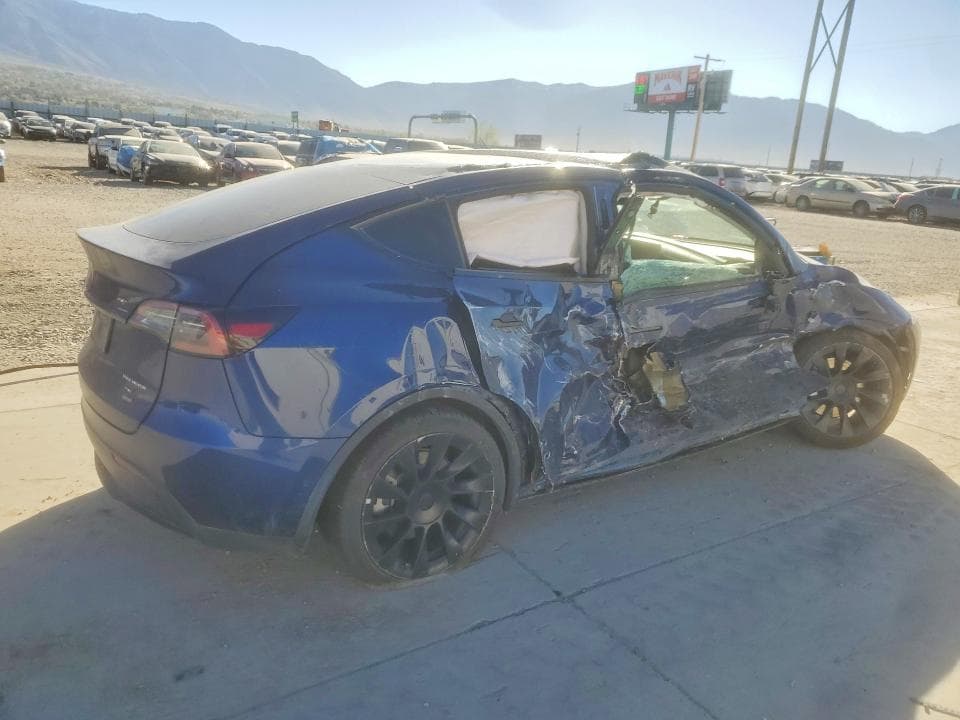 2022 TESLA MODEL Y 3