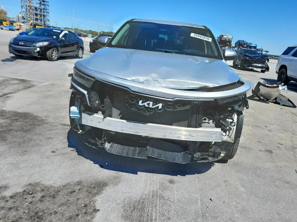 2022 KIA SORENTO LX 5