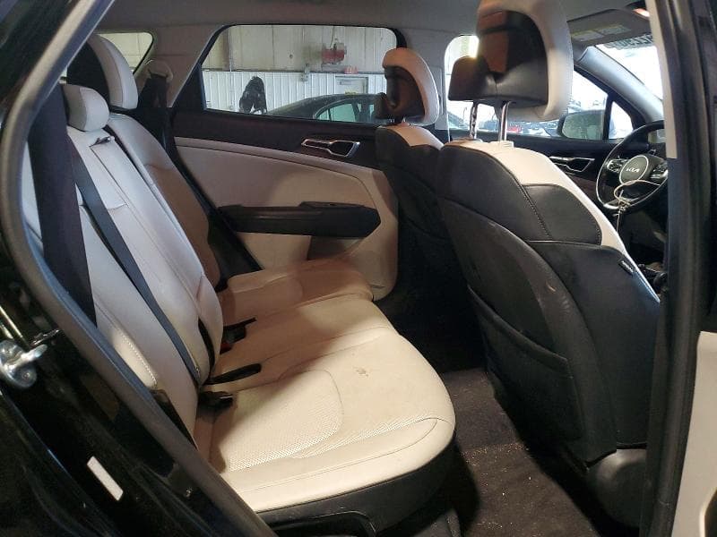 2023 KIA SPORTAGE EX 11