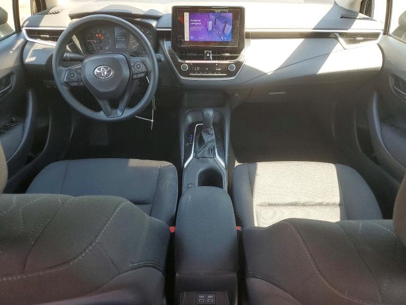2025 TOYOTA COROLLA LE 8