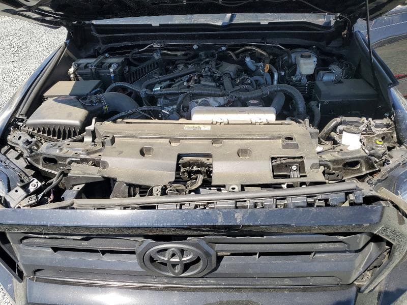 2025 TOYOTA TACOMA SR 11