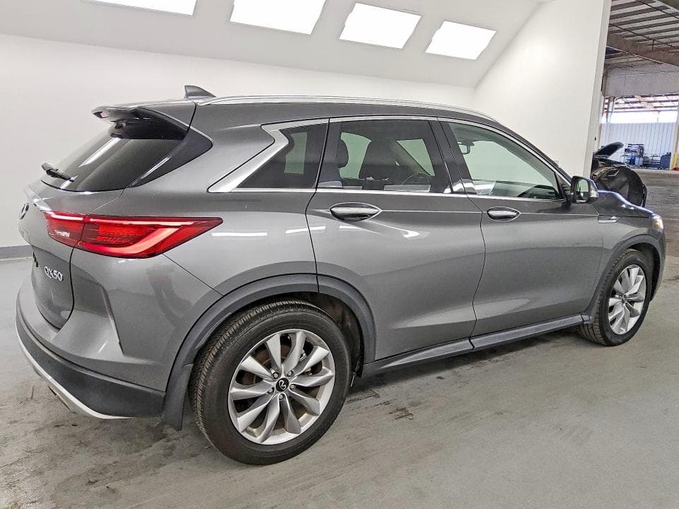 2022 INFINITI QX50 ESSENTIAL 3