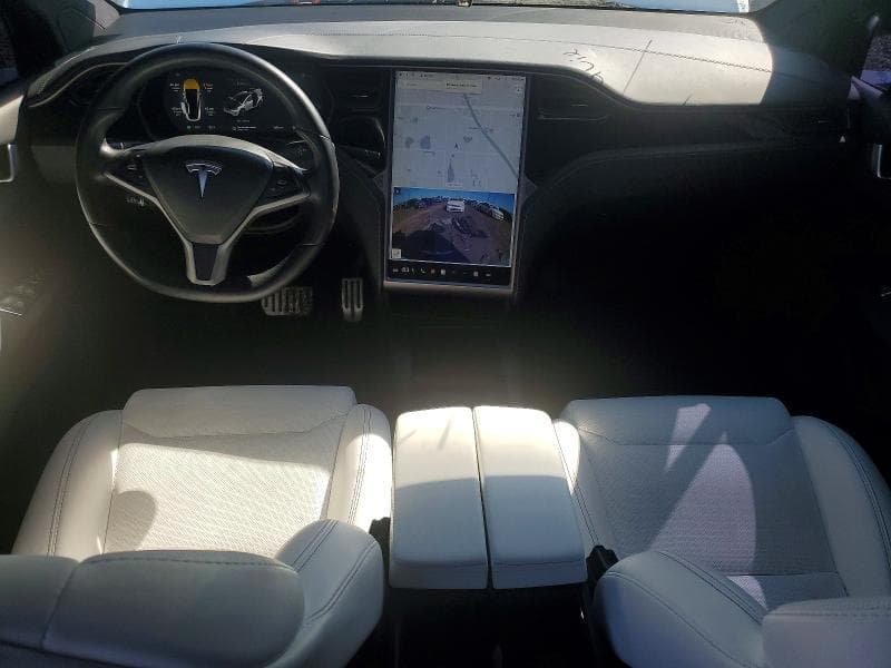 2018 TESLA MODEL X 8
