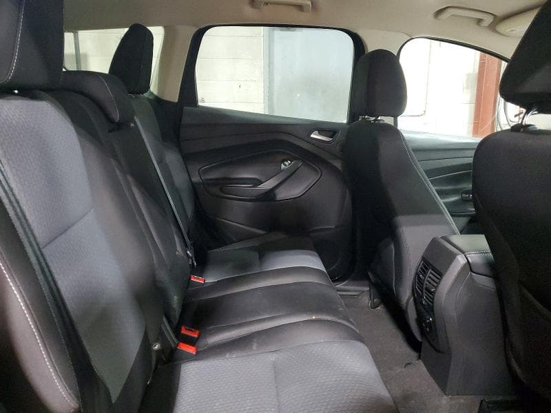 2017 FORD ESCAPE SE 10