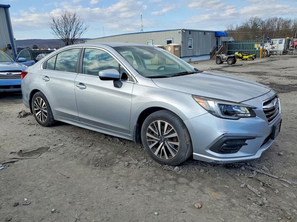 2019 SUBARU LEGACY 4