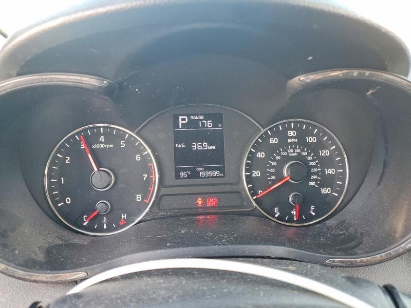 2017 KIA FORTE 5 EX AUTOMATIC 9
