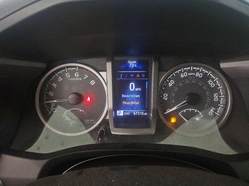 2017 TOYOTA TACOMA SR5 V6 9