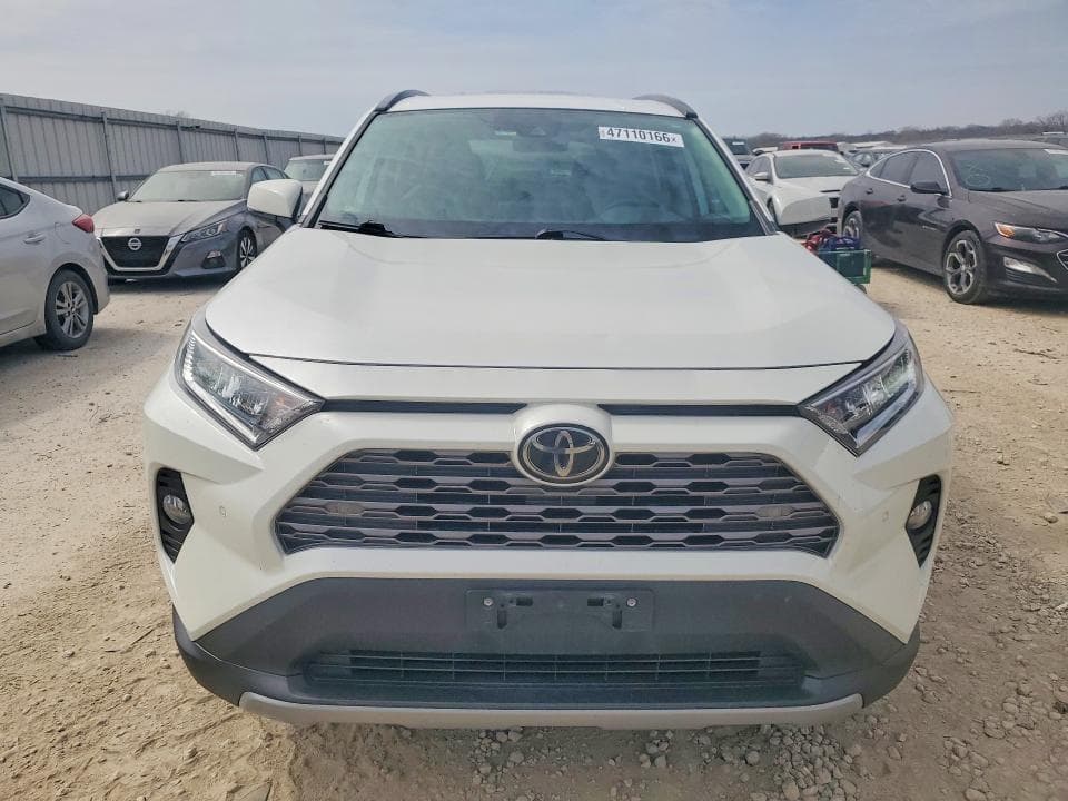 2019 TOYOTA RAV4 LIMITED 5