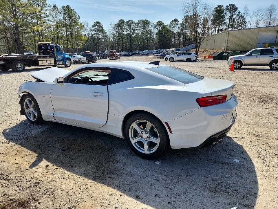 2018 CHEVROLET CAMARO LT 2