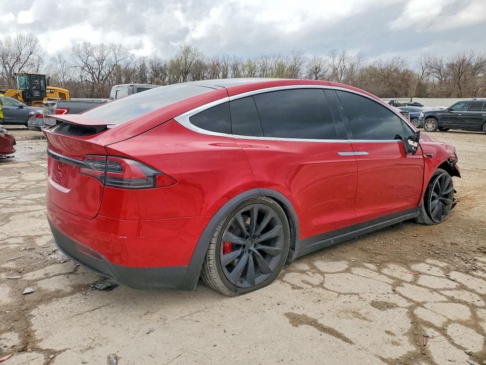 2020 TESLA MODEL X 3