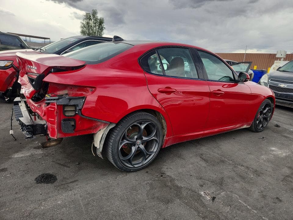 2018 ALFA ROMEO GIULIA TI Q4 3