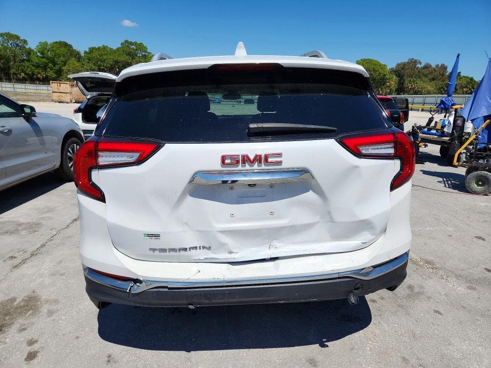 2023 GMC TERRAIN 6