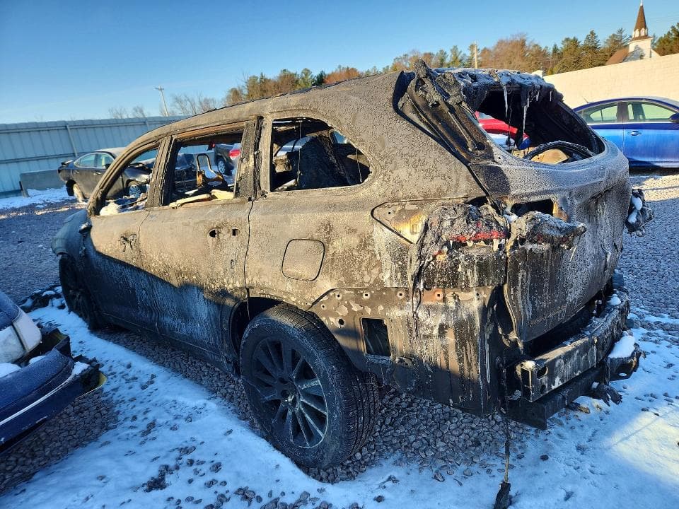 2017 TOYOTA HIGHLANDER SE 2
