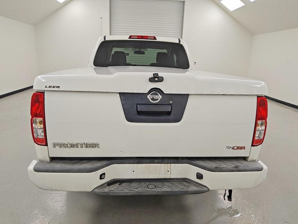 2018 NISSAN FRONTIER S 6