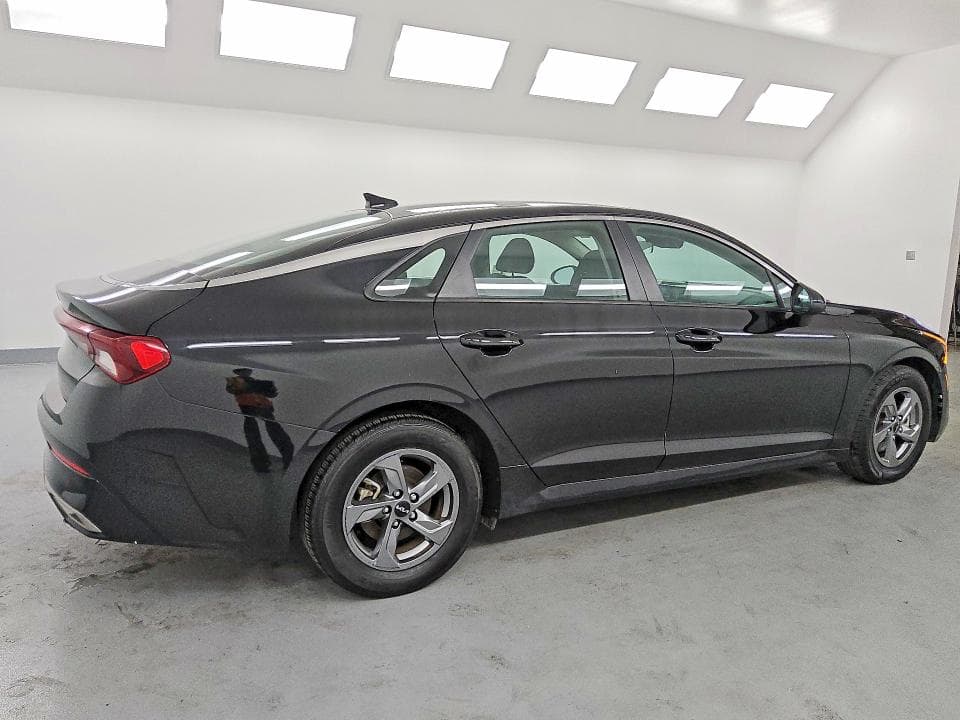 2022 KIA K5 LXS 3