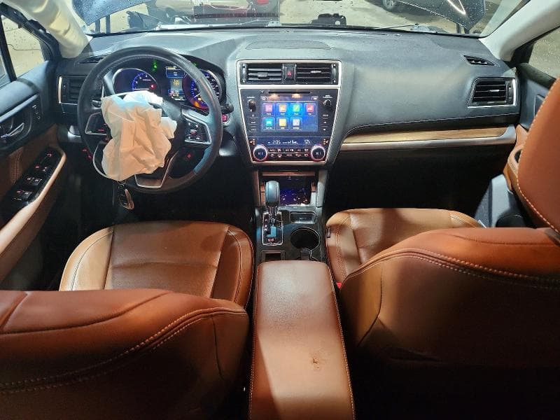 2018 SUBARU OUTBACK TOURING 8