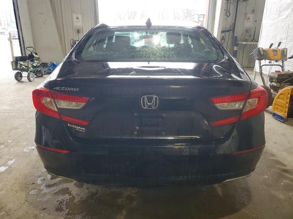 2018 HONDA ACCORD LX 6