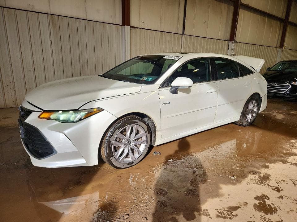 2021 TOYOTA AVALON XLE - 1