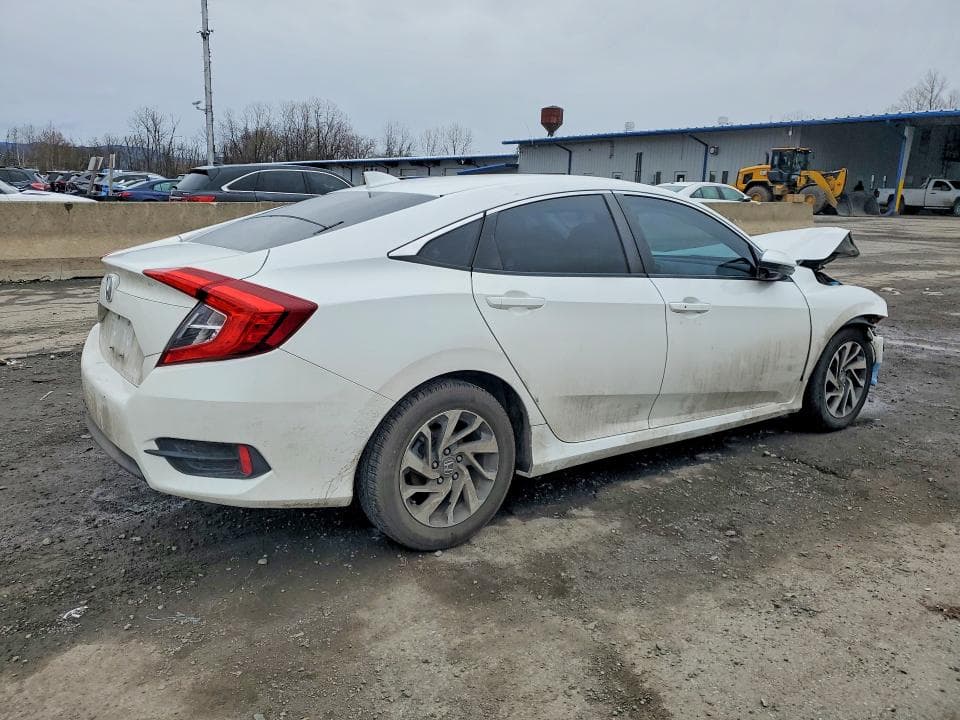 2018 HONDA CIVIC EX 3