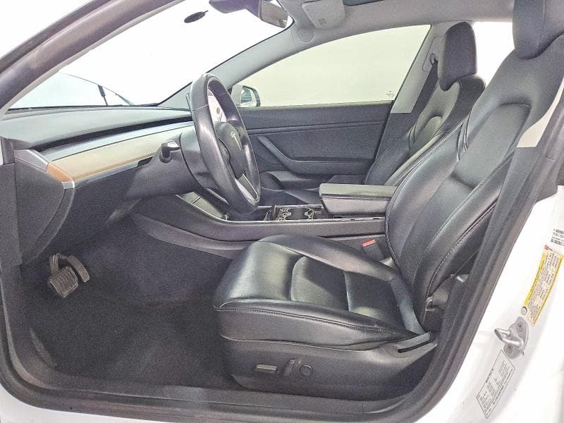 2019 TESLA MODEL 3 7