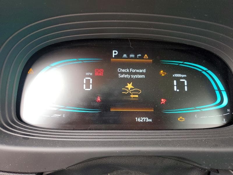 2025 HYUNDAI VENUE LIMITED 9