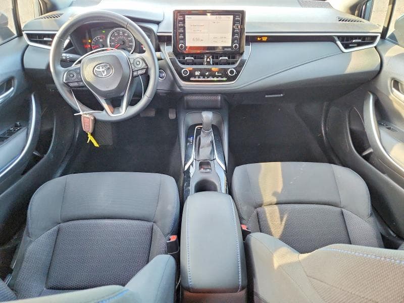 2021 TOYOTA COROLLA SE 8