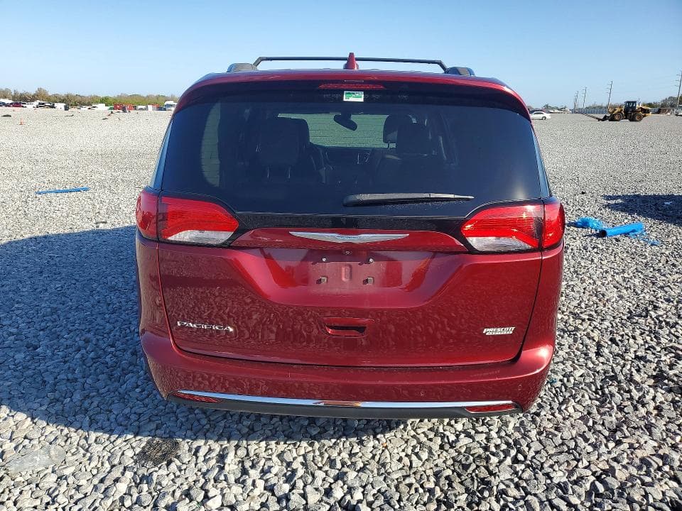 2018 CHRYSLER PACIFICA TOURING L 6