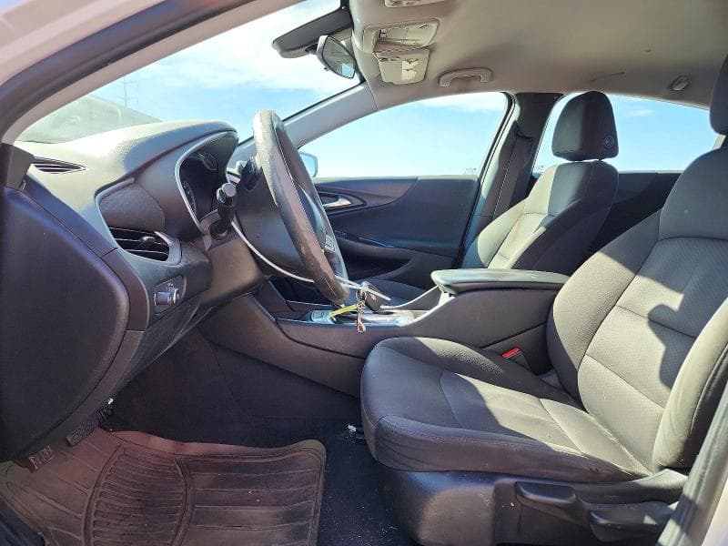 2018 CHEVROLET MALIBU LS 7